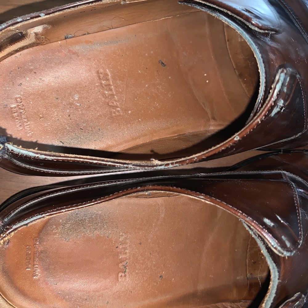 Beautiful brown Bally leather shoes